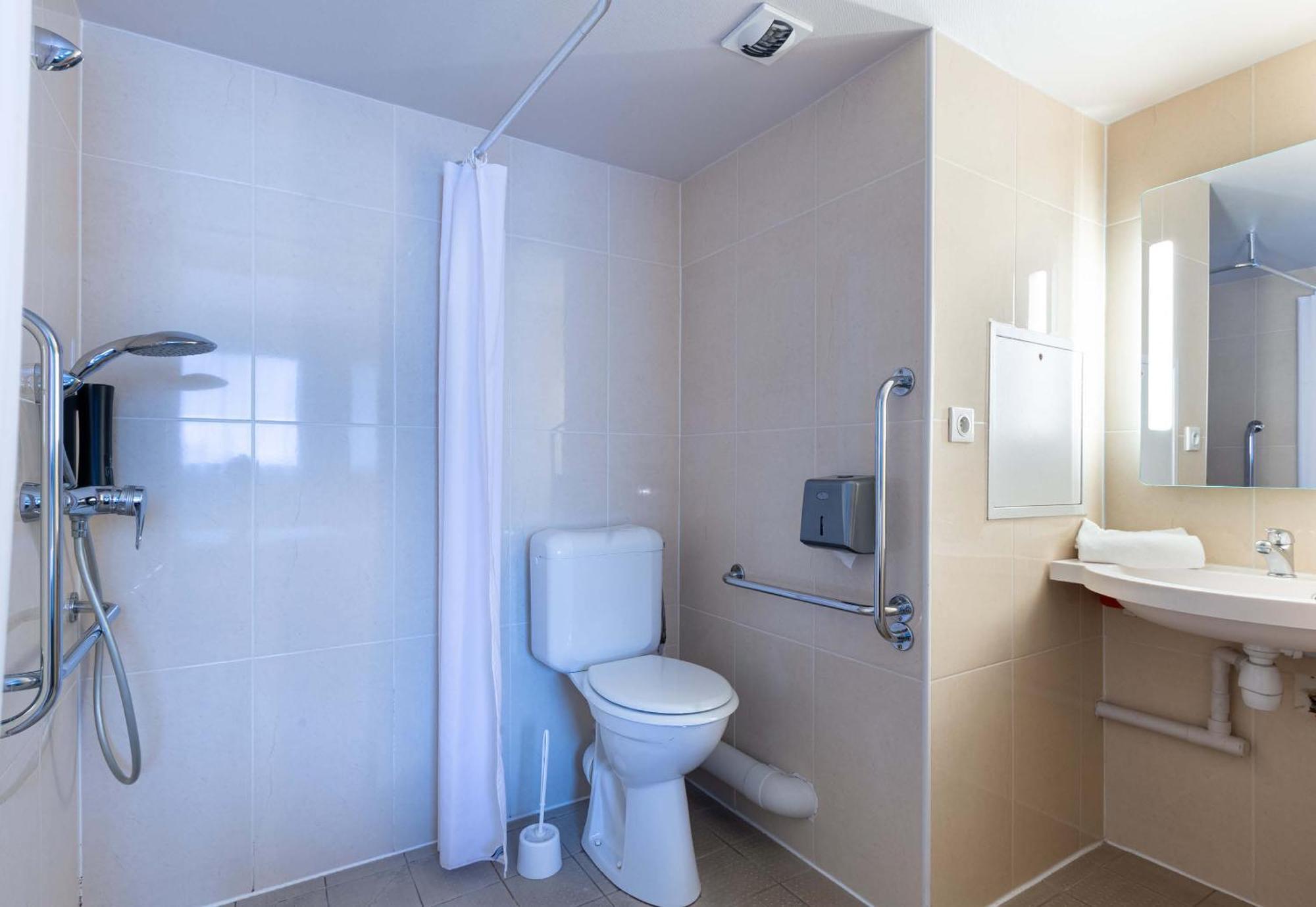 B&B Hotel Bourges 2 Esterno foto